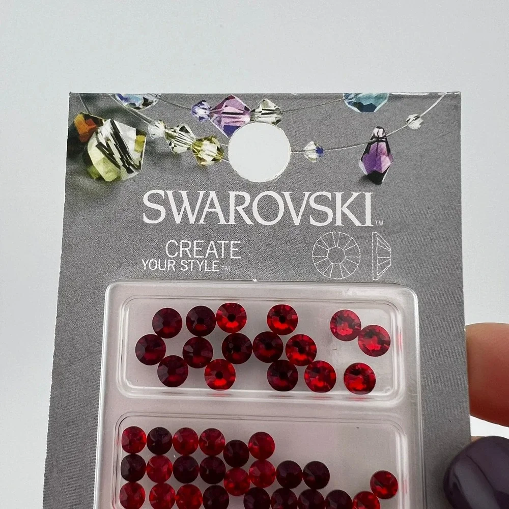 Swarovski Siam Light Siam Flat Back Rhinestones 90pc Red Combo